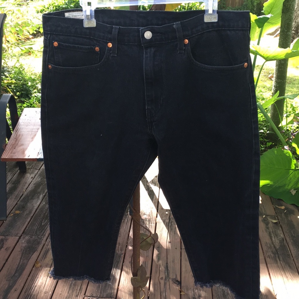 Levi’s Hi-Ball women’s cropped jeans